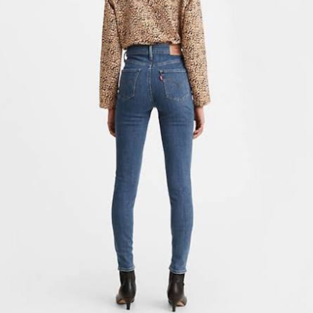 Levi’s 721 high rise skinny jean in lapis trot - Picture 2 of 15